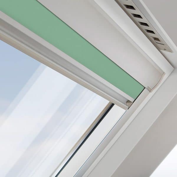 FAKRO® verduisterend rolgordijn ARF - Afbeelding 704